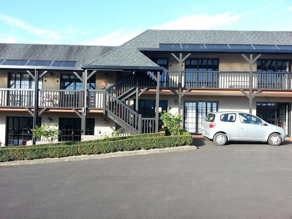 Knights Inn Auckland Buitenkant foto